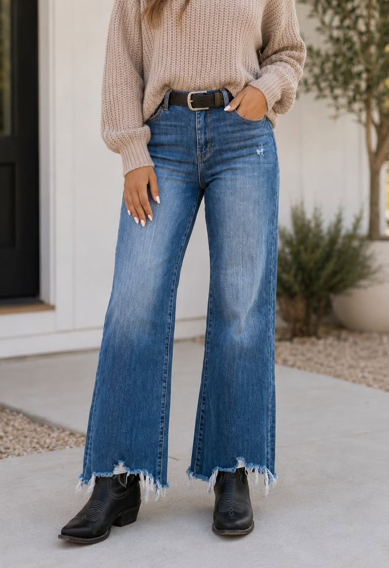High Waist Frayed Hem Jeans
